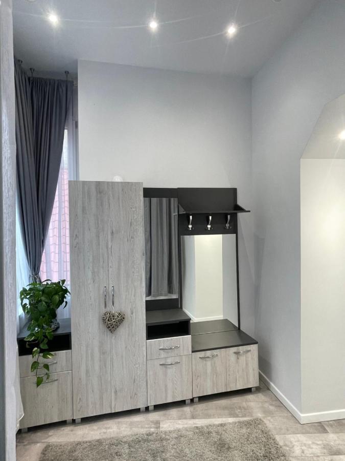 Deyinn Guest House Centrum Turda Eksteriør bilde
