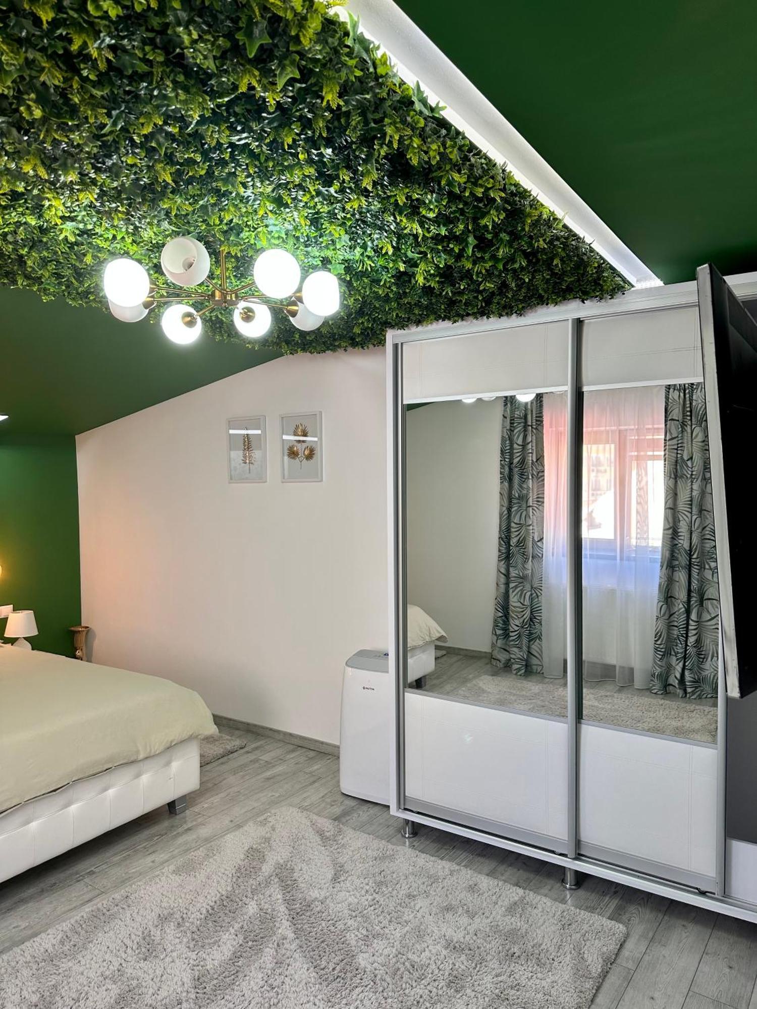 Deyinn Guest House Centrum Turda Eksteriør bilde
