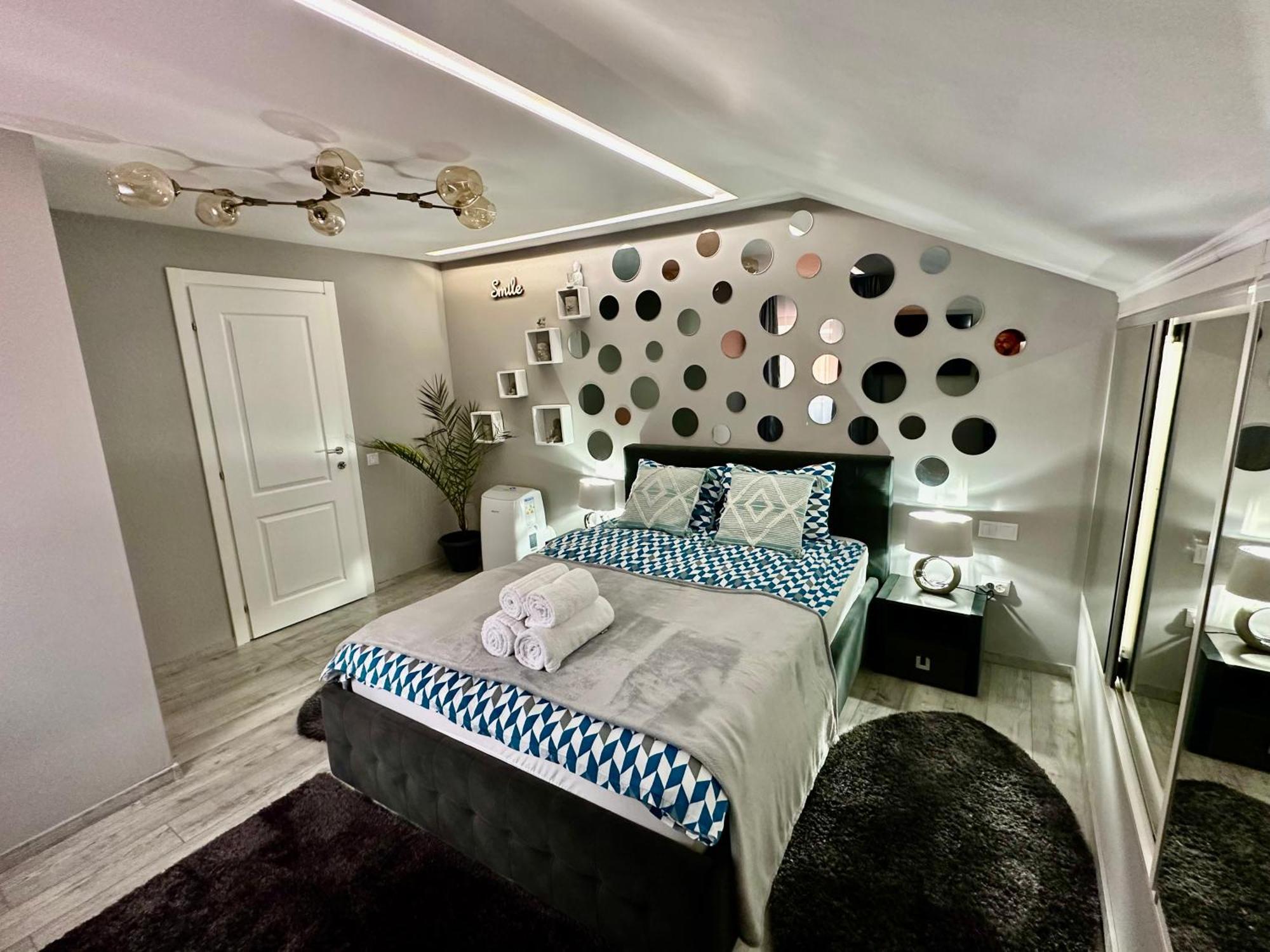 Deyinn Guest House Centrum Turda Eksteriør bilde
